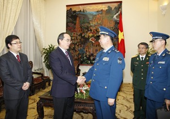 Phó Thủ tướng Nguyễn Thiện Nhân tiếp khách quốc tế dự Lễ kỷ niệm chiến thắng ĐBP - ảnh 2